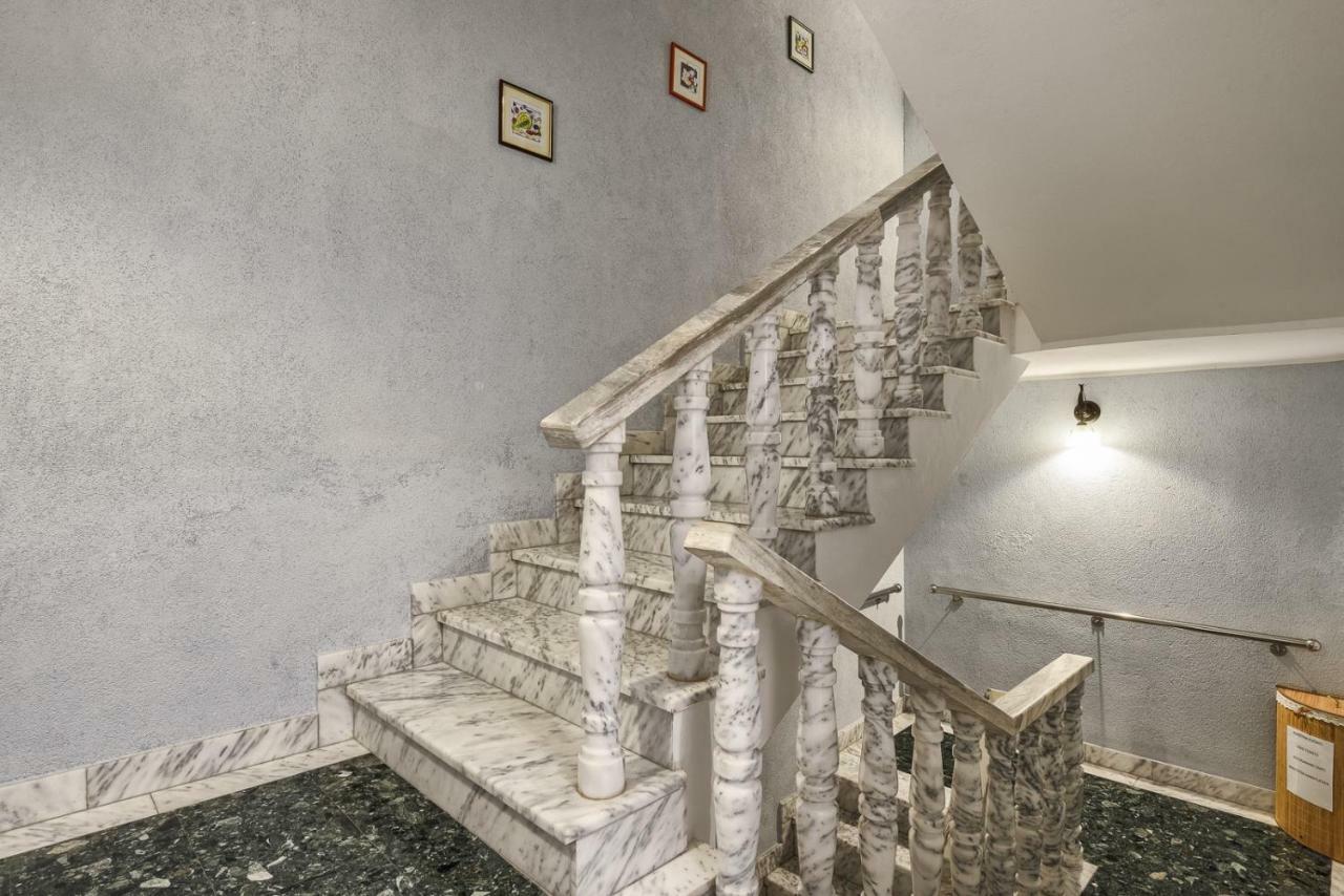 Apartments Antons 2 Pula Zewnętrze zdjęcie